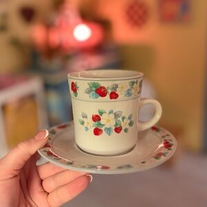 Vintage Strawberries 'n Cream collection by Sheffield Tea Cup and Saucer 🍓